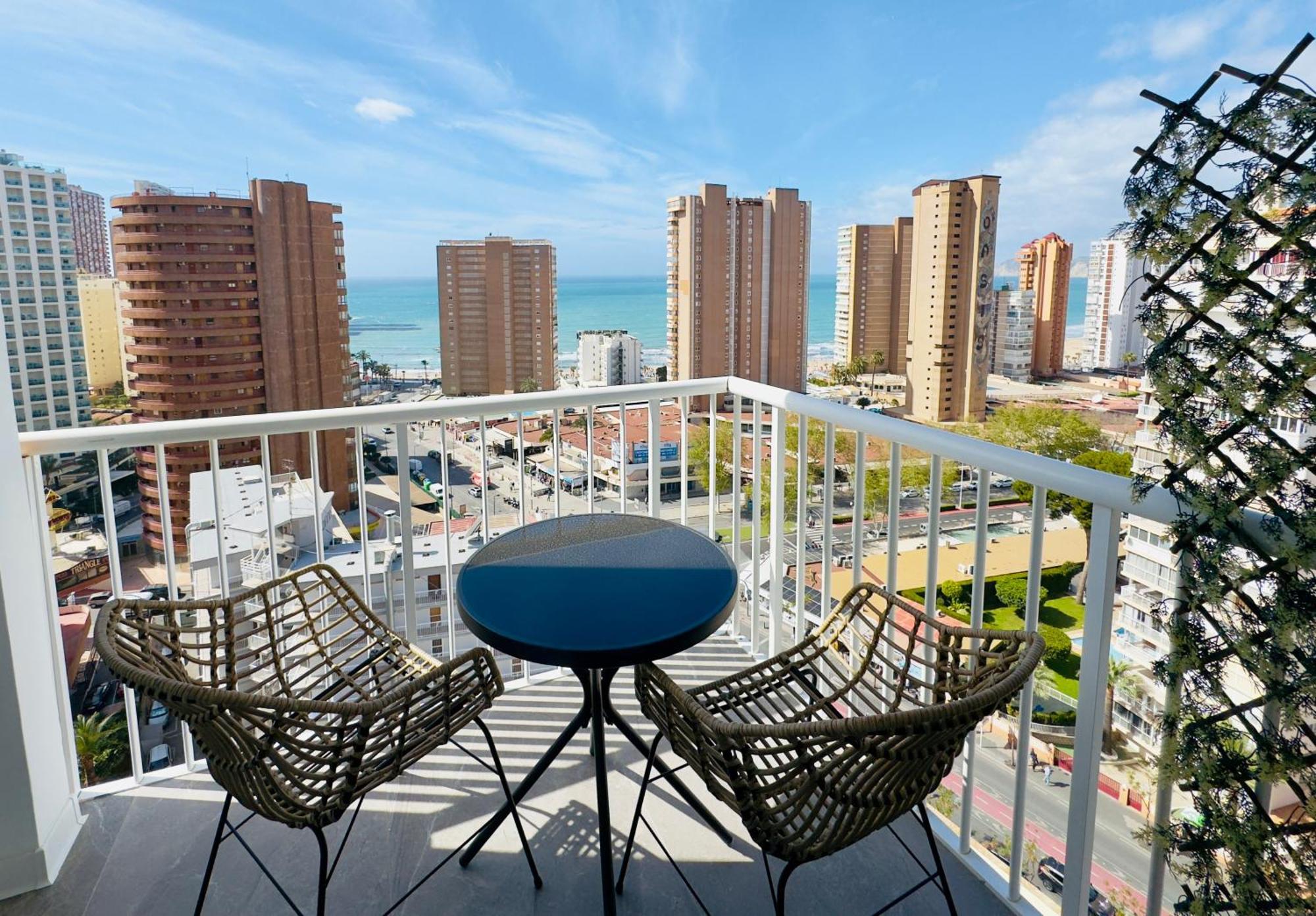Terra Luxury - Seaview Don Paco *